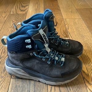 Hoka Women KAHA 6.5 hiker trail shoes